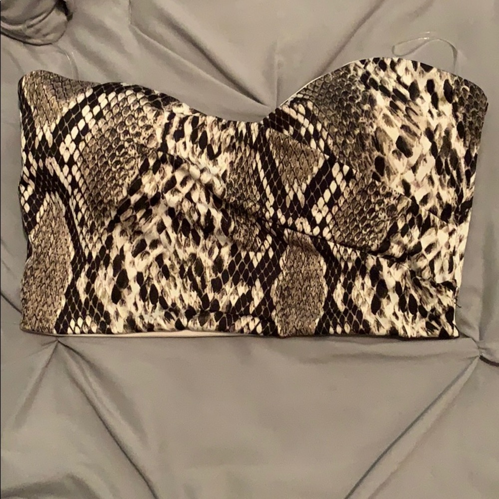 NWOT Strapless Top